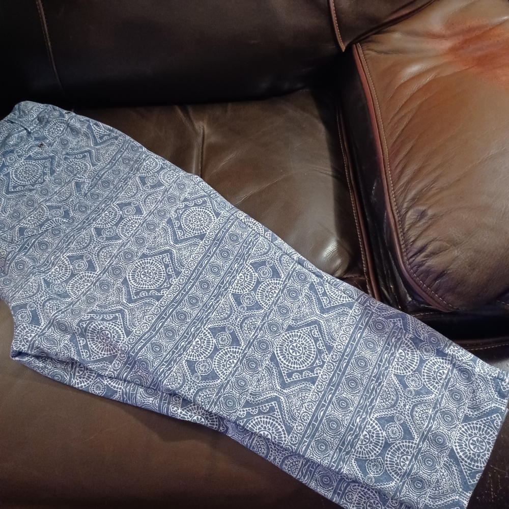 Capri pants, 1X (16-18w)